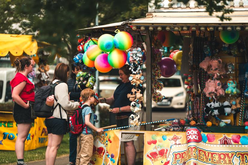 Image at https://media.umbraco.io/dev-discover-ashfield-heartcore/c3nho3bv/selston-films-in-the-park-2024-19.jpg