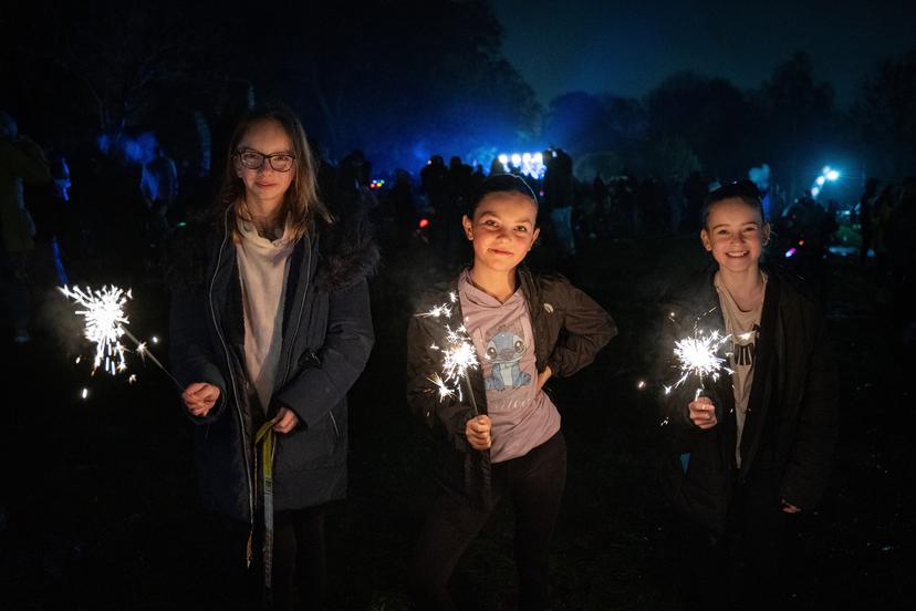 Image at https://media.umbraco.io/dev-discover-ashfield-heartcore/hetahxa5/sparks-in-the-park-24-olh01002-33-1.jpg