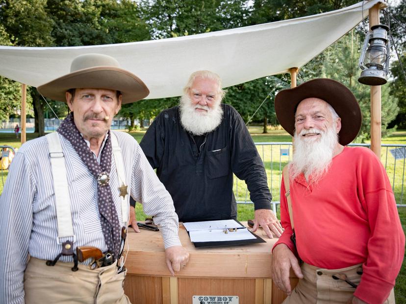 Image at https://media.umbraco.io/dev-discover-ashfield-heartcore/kzrbrqmj/olh04859-1.jpg