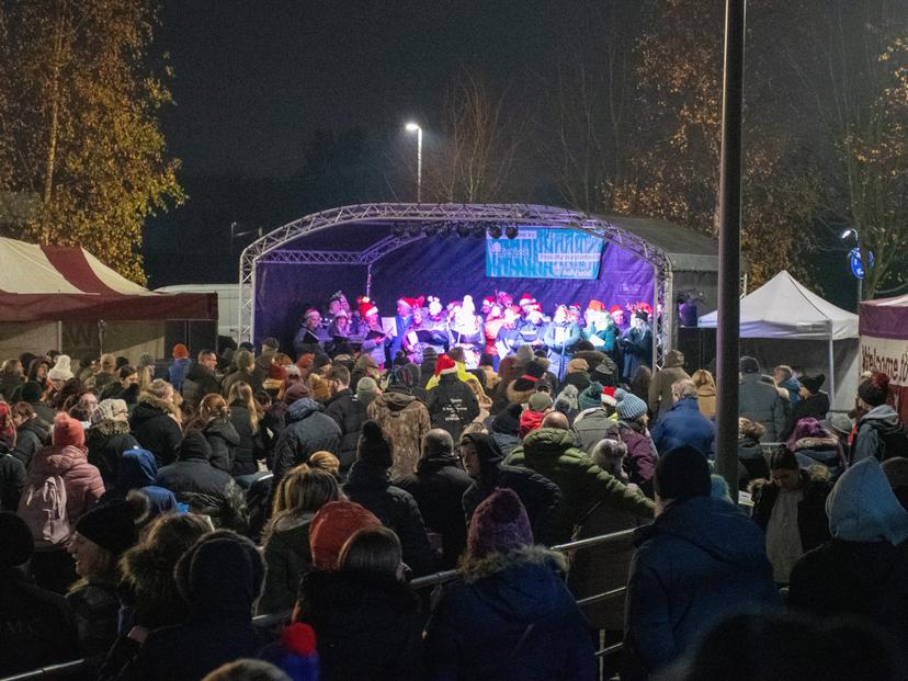 Image at https://media.umbraco.io/dev-discover-ashfield-heartcore/o04nby0s/kirkby-in-ashfield-christmas-2024-1.jpg