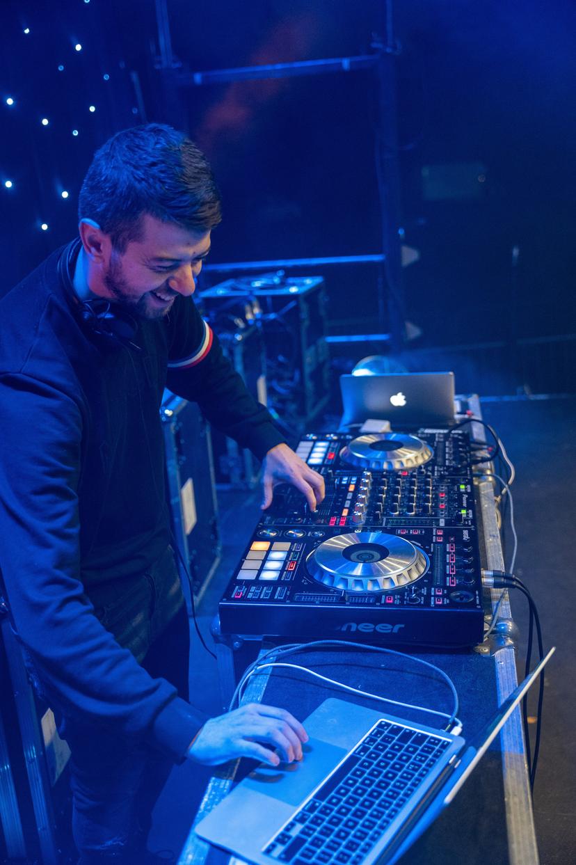 Image at https://media.umbraco.io/dev-discover-ashfield-heartcore/qqikyqfh/sparks-in-the-park-24-olh01002-12-1.jpg