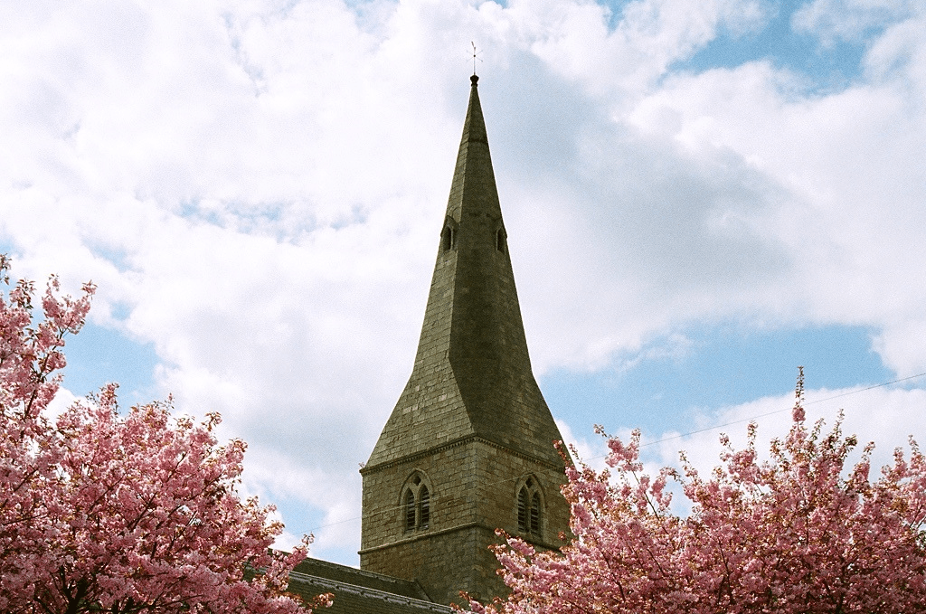 Image for https://media.umbraco.io/dev-discover-ashfield-heartcore/uu4daq2s/st-wilfreds-church-kirkby-in-ashfield-landscape.png